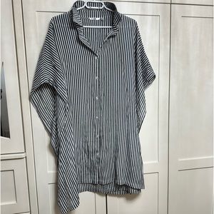 Beachwear - shirt style cover up